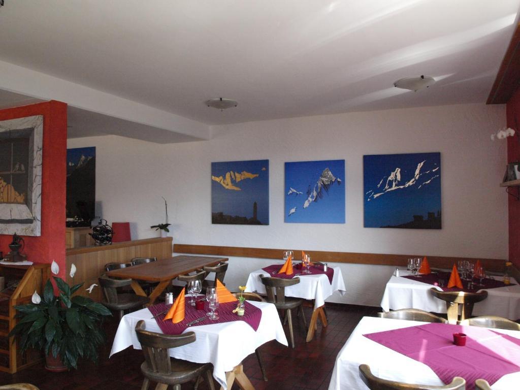Hotel Stuea Granda Soglio Exterior foto